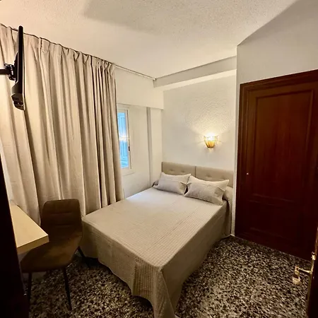 Bh Angeles ホテル